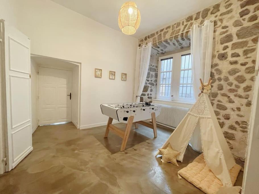 Logis Du Chandelier Le Puy-en-Velay Dış mekan fotoğraf